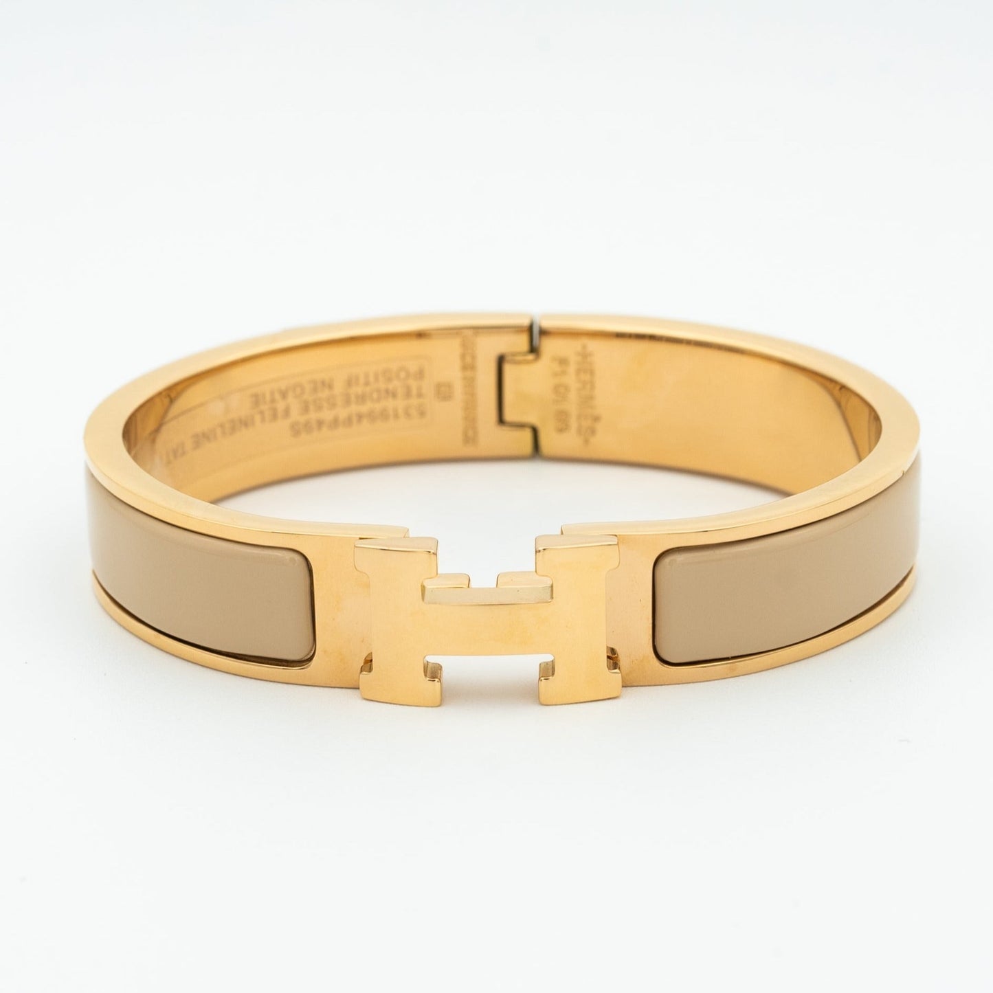 H ELEGANT BEIGE BRACELET