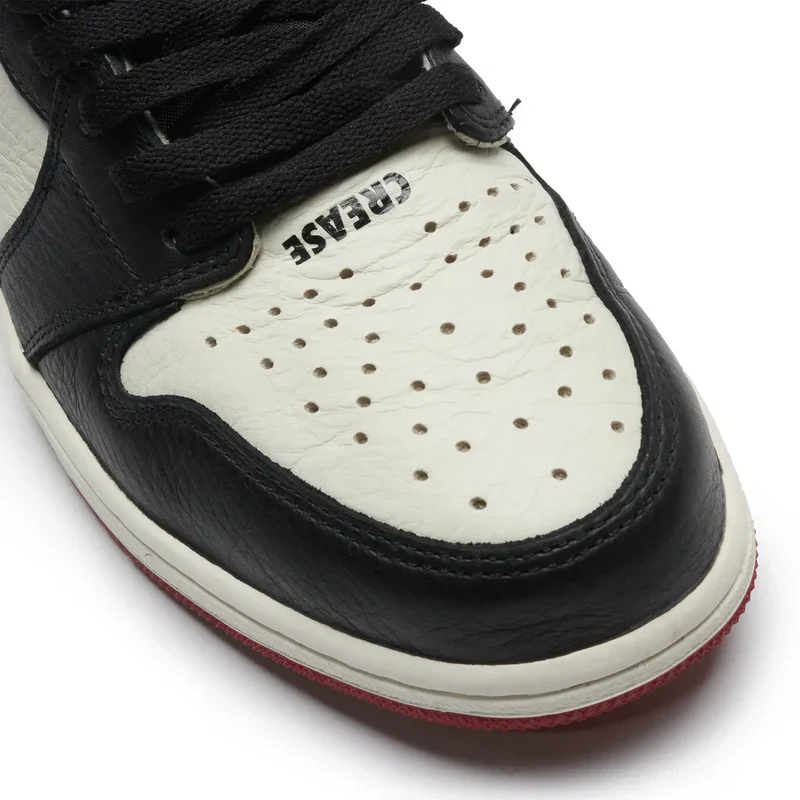 Nike Air Jordan 1 Retro Black White Red Cowhide