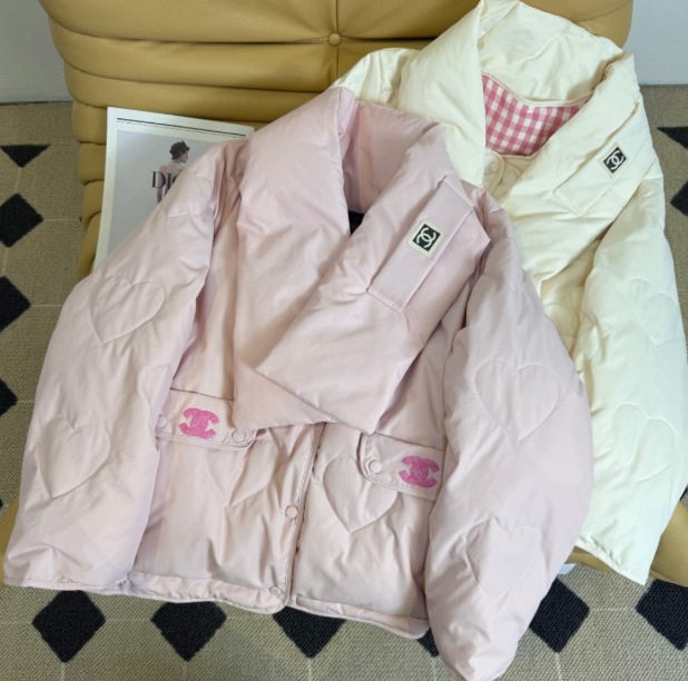 CC 26 Two-piece Jacket Pink and Cream Down Polyester 390426
