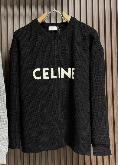Celin Oversized Sweater In Ribbed Wool