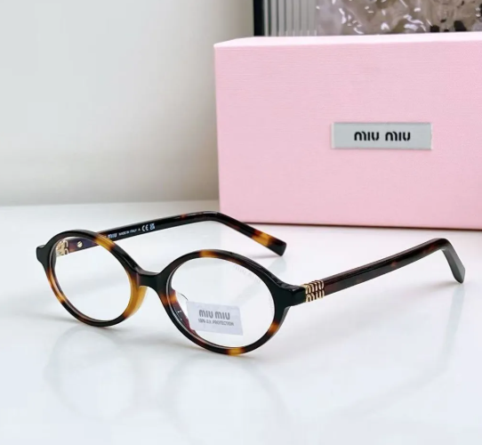 Miumiu Sunglasses SMU04Z