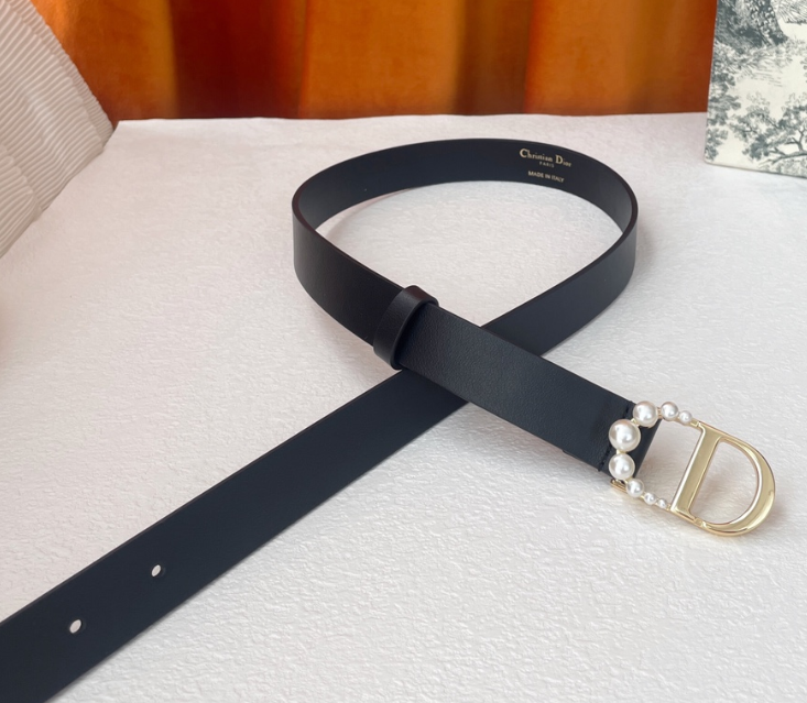 Dior Pearl Buckle Belt 185009
