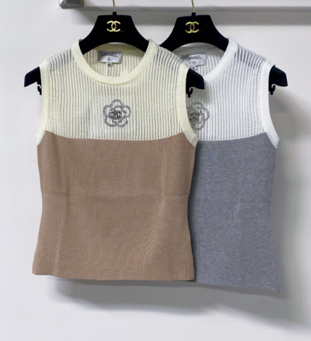 Chanel 2026 Flower Two-tone Vest Wool 695932