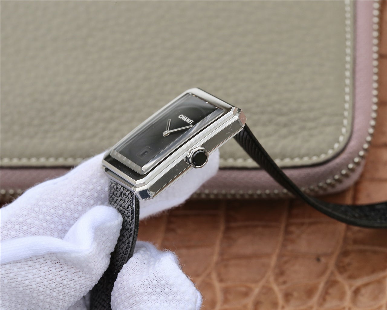 BOY-FRIEND STEEL CASE BLACK DIAL QUARTZ 33MM