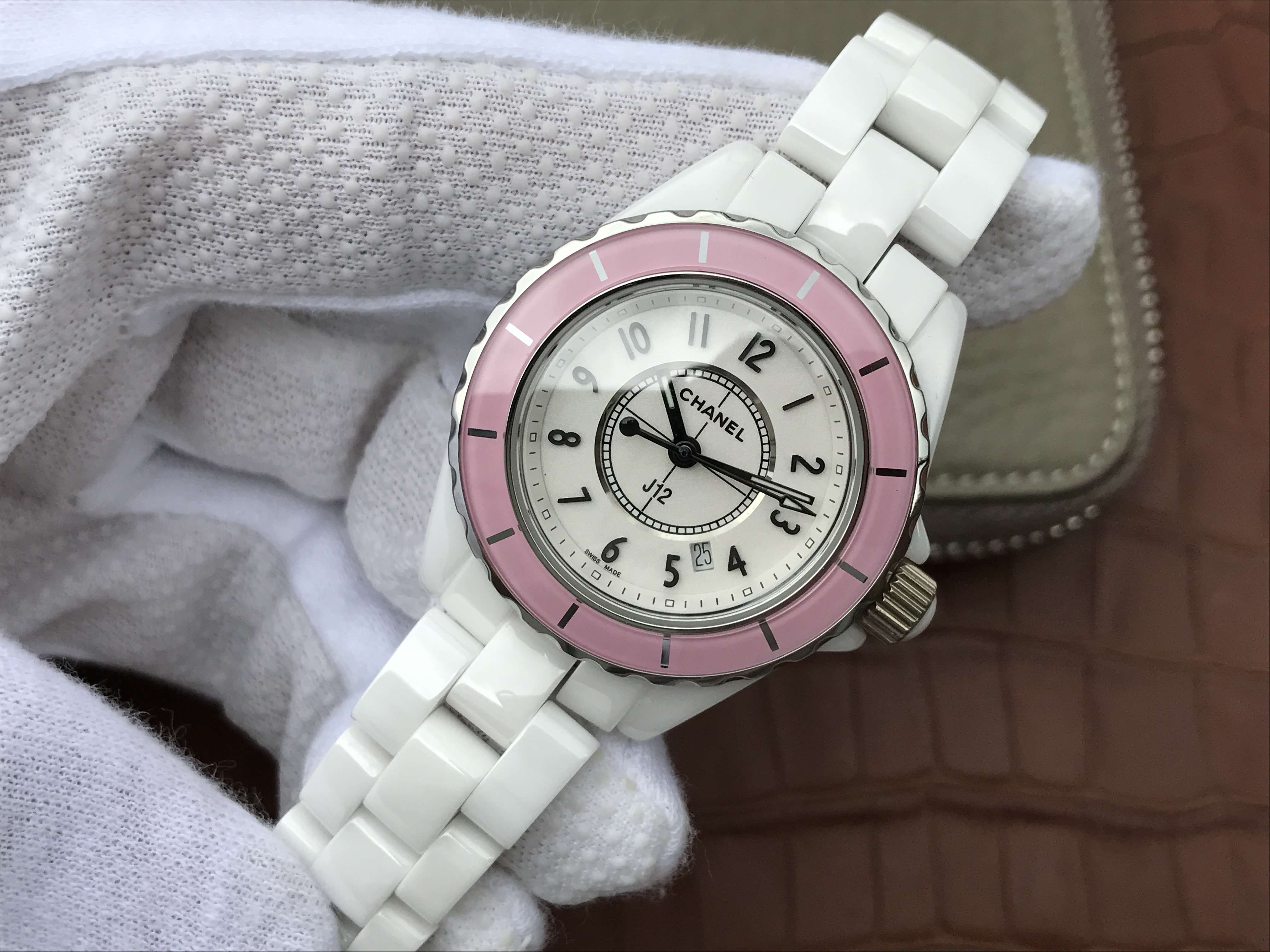 J12 PINK BEZEL ARABIC NUMERALS 33MM