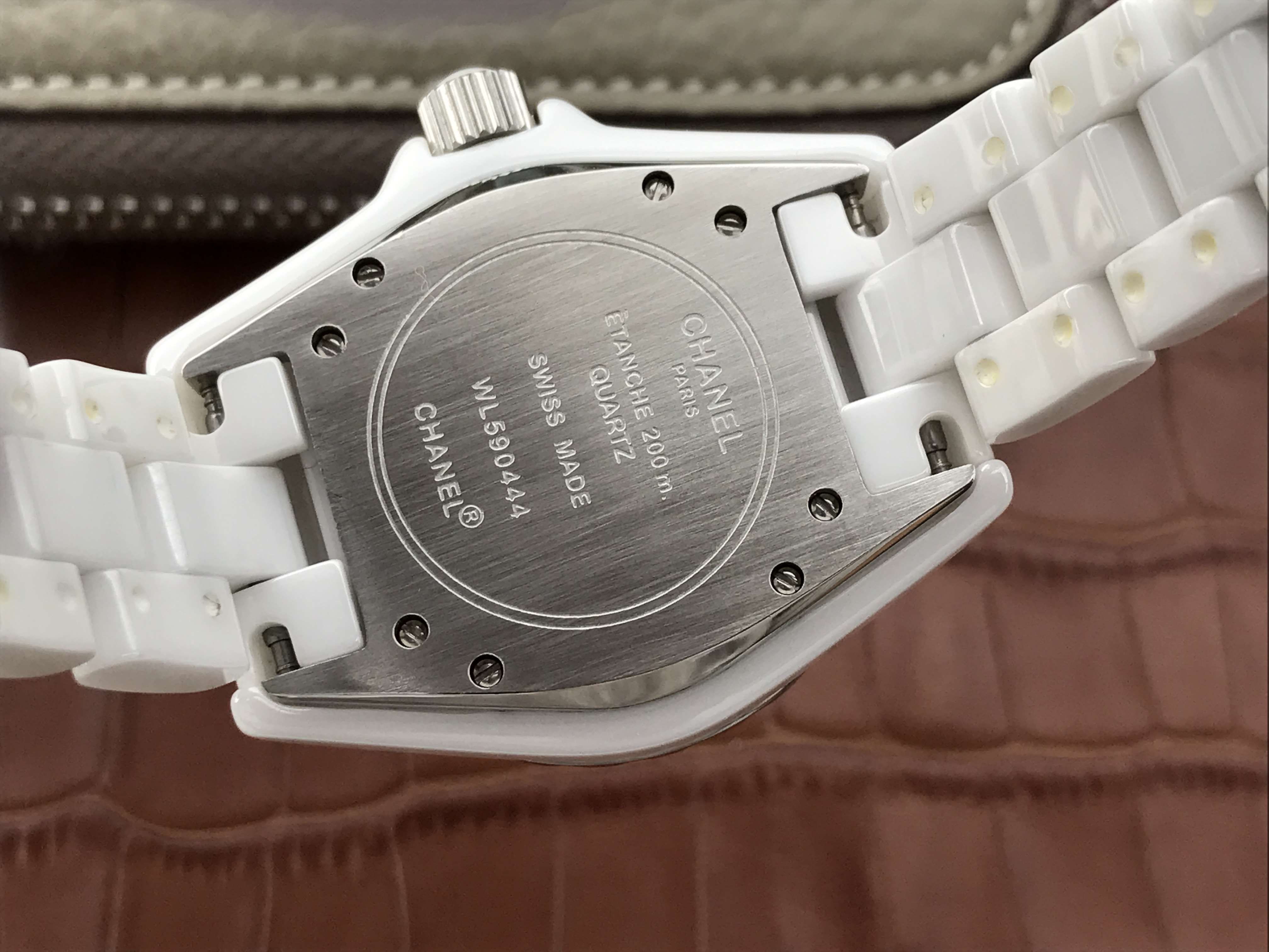 J12 PINK BEZEL ARABIC NUMERALS 33MM