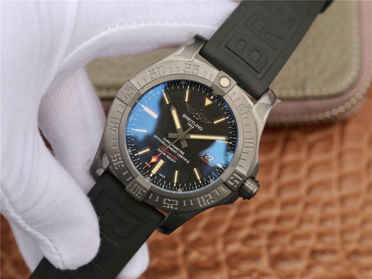 AVENGER SEAWOLF 44MM STAINLESS STEEL BLACK DIAL