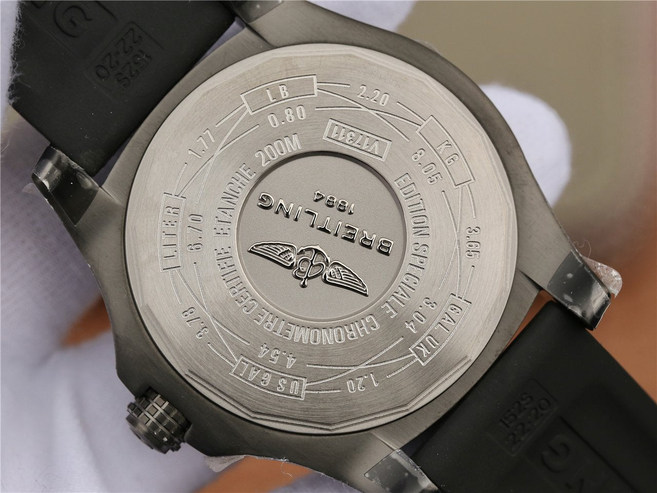 AVENGER SEAWOLF 44MM STAINLESS STEEL BLACK DIAL