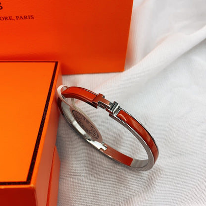 CLASSIC HM CLIC ORANGE 8MM ENAMEL BRACELET