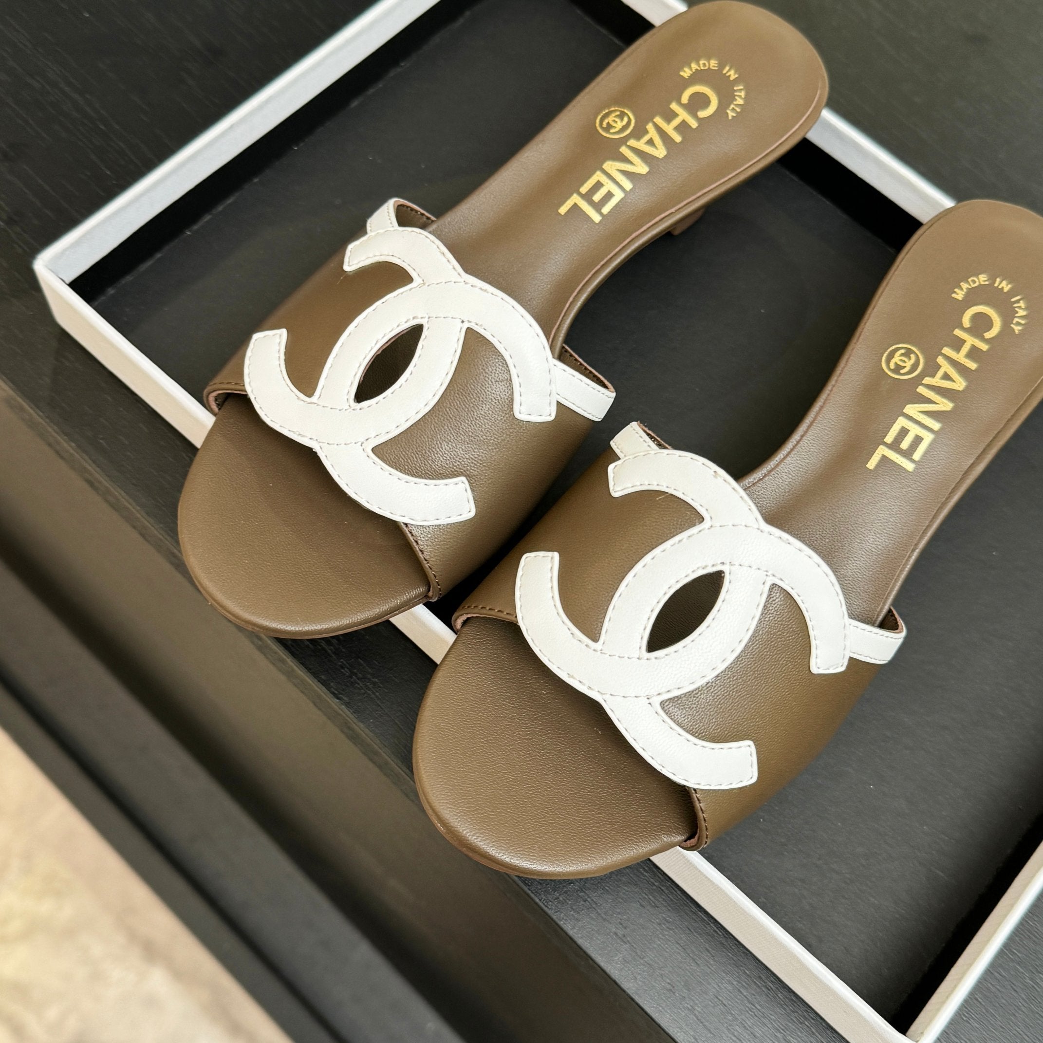CC 2026 High Heeled Slippers 45 Sheepskin Double C