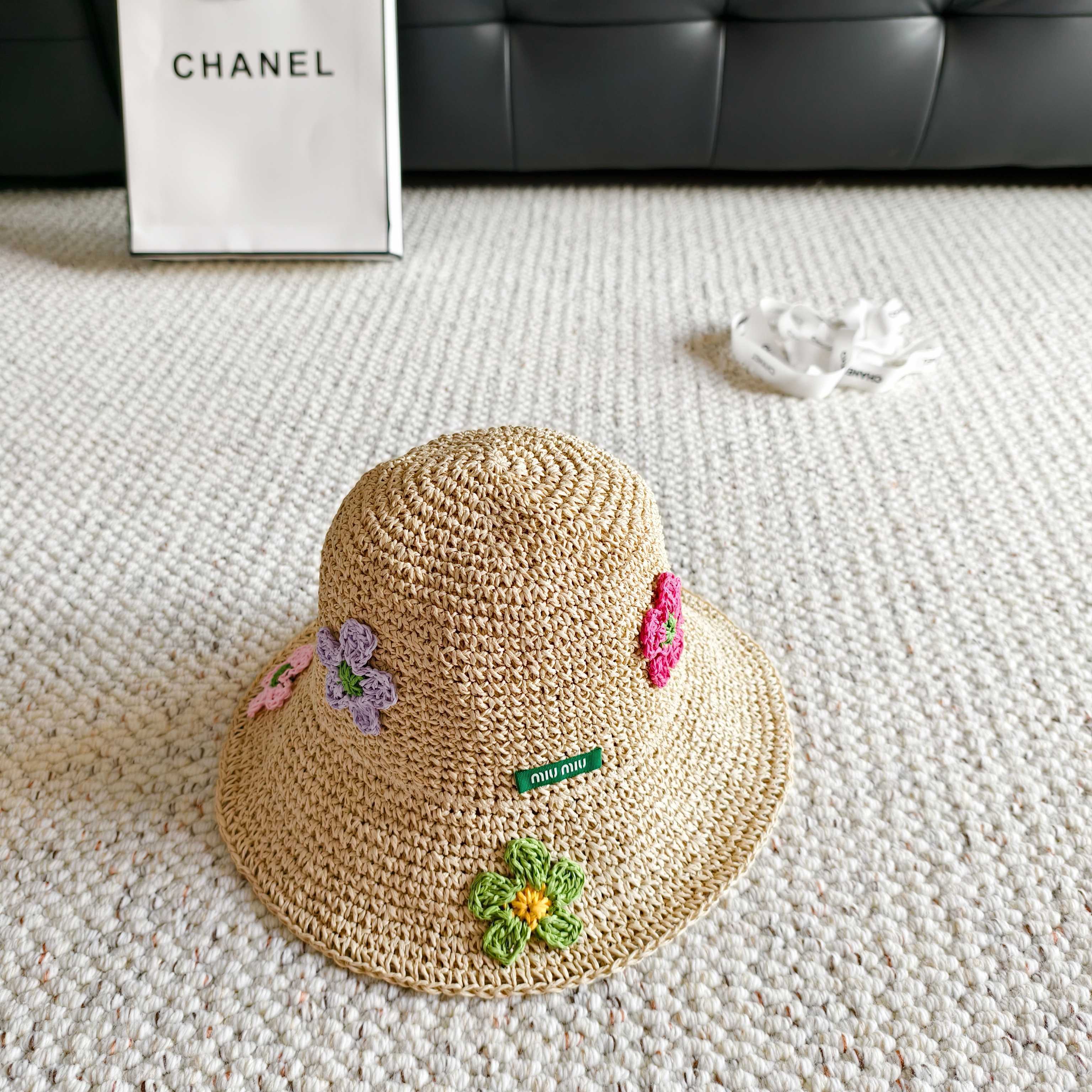Miumiu Multicolor Flower Straw Bucket Hat 322156