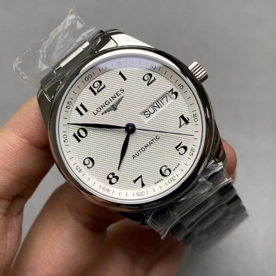 MASTER COLLECTION 38.5MM SILVER DIAL
