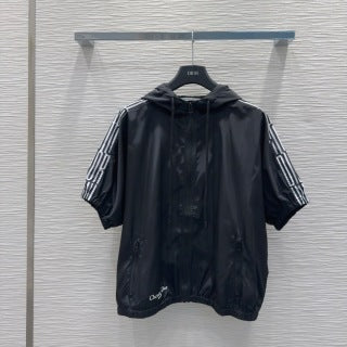 CD 25 Suit Black White Polyester