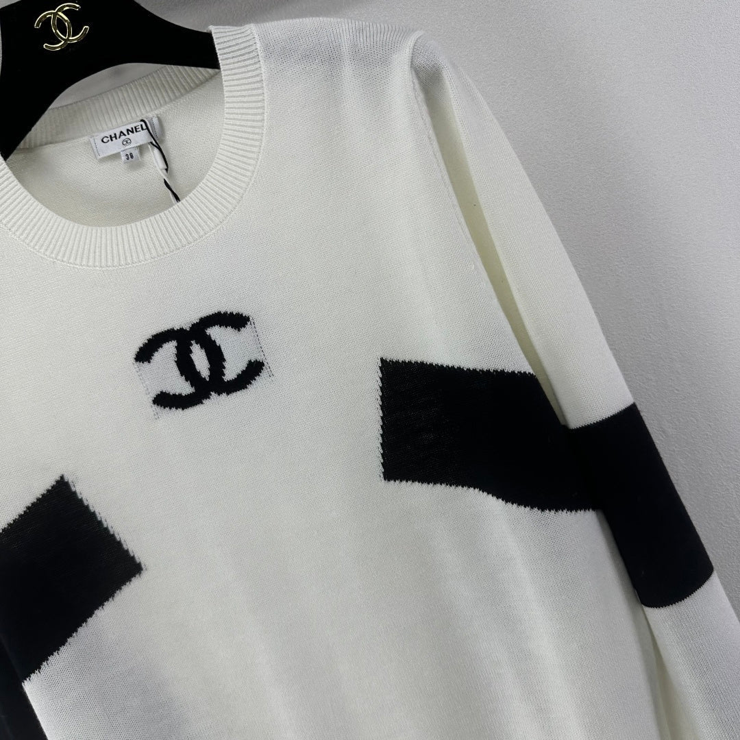 Chanel 2025 Long-sleeved Shirt Black and White Wool 329217