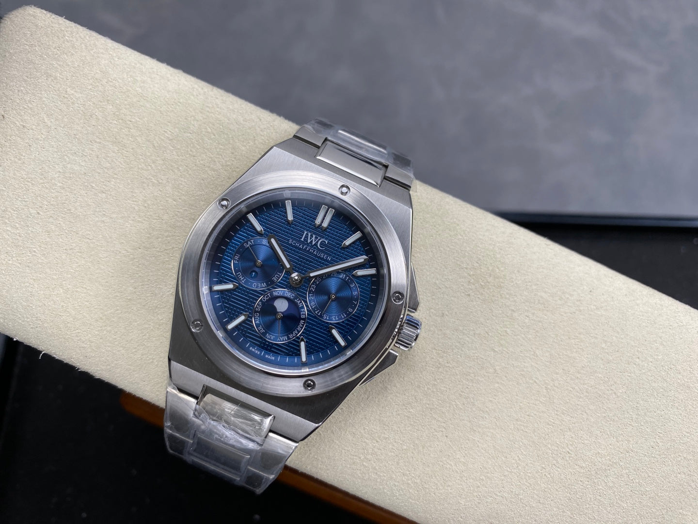 IWC Ingenieur Perpetual Calendar 41 Steel Case