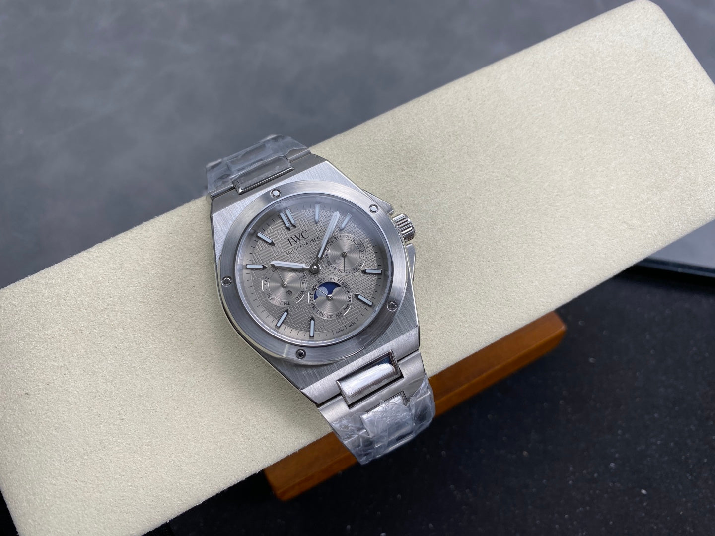 IWC Ingenieur Perpetual Calendar 41 Steel Case