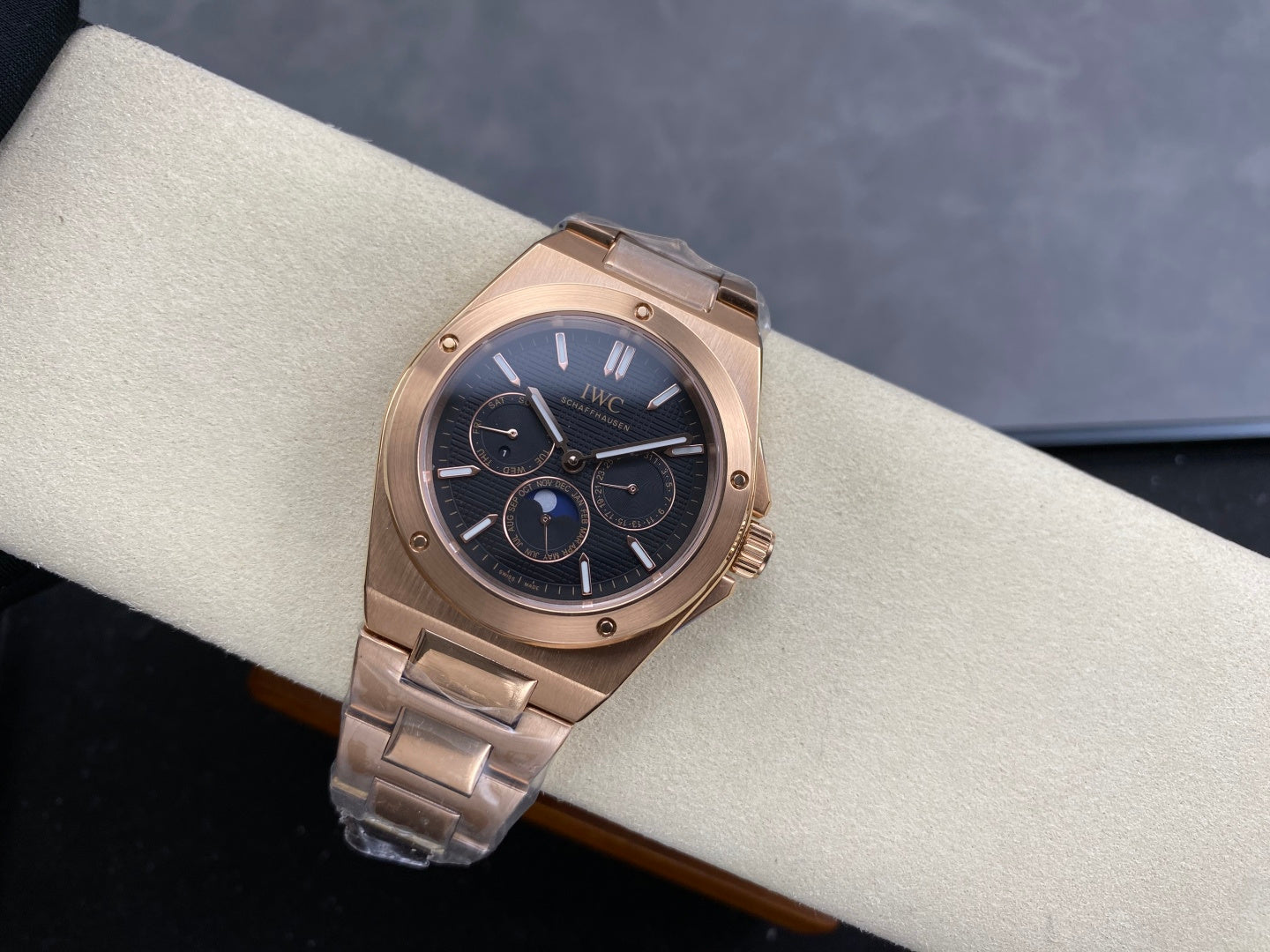 IWC Ingenieur Perpetual Calendar 41 Pink Gold Case