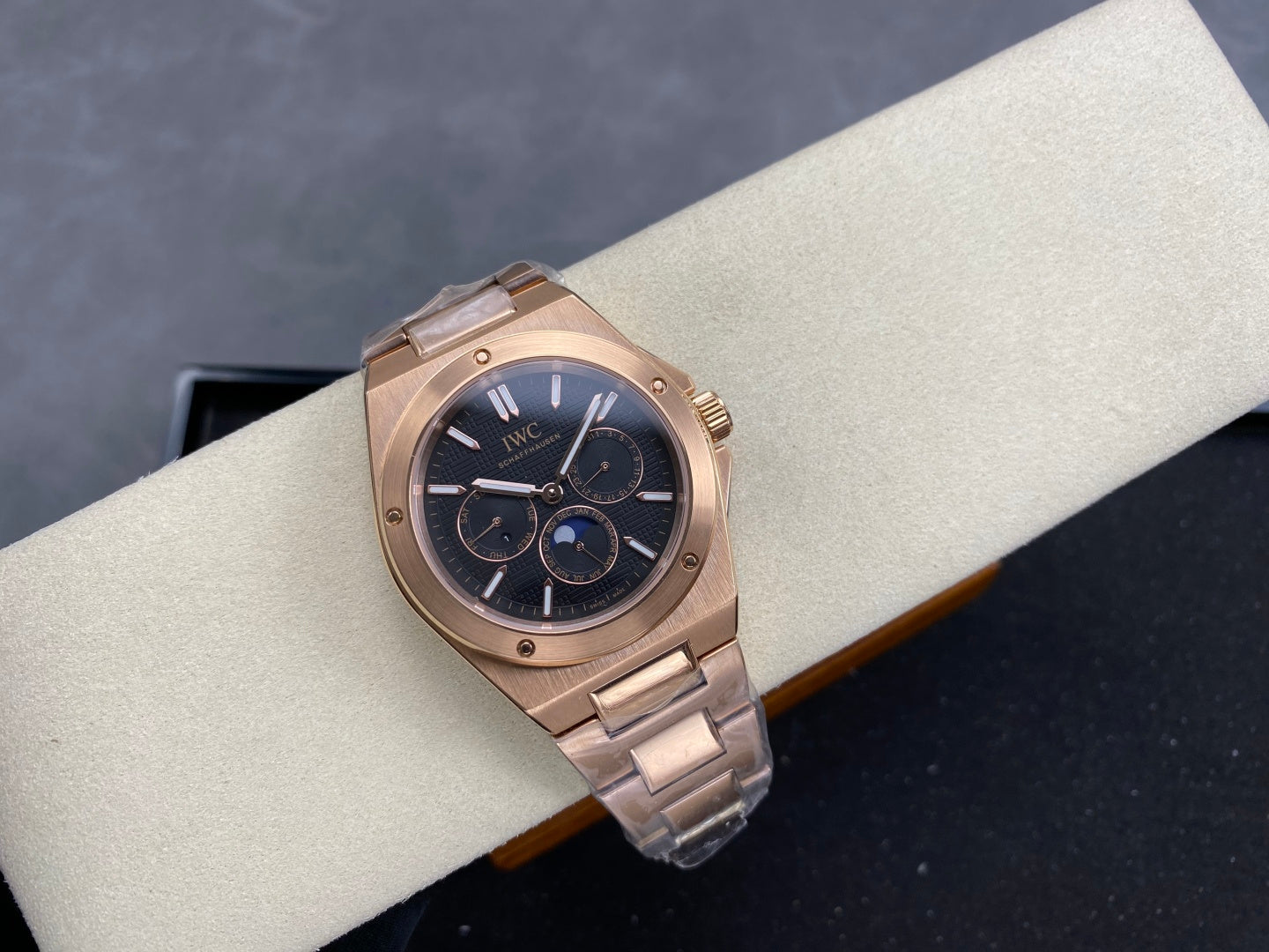 IWC Ingenieur Perpetual Calendar 41 Pink Gold Case