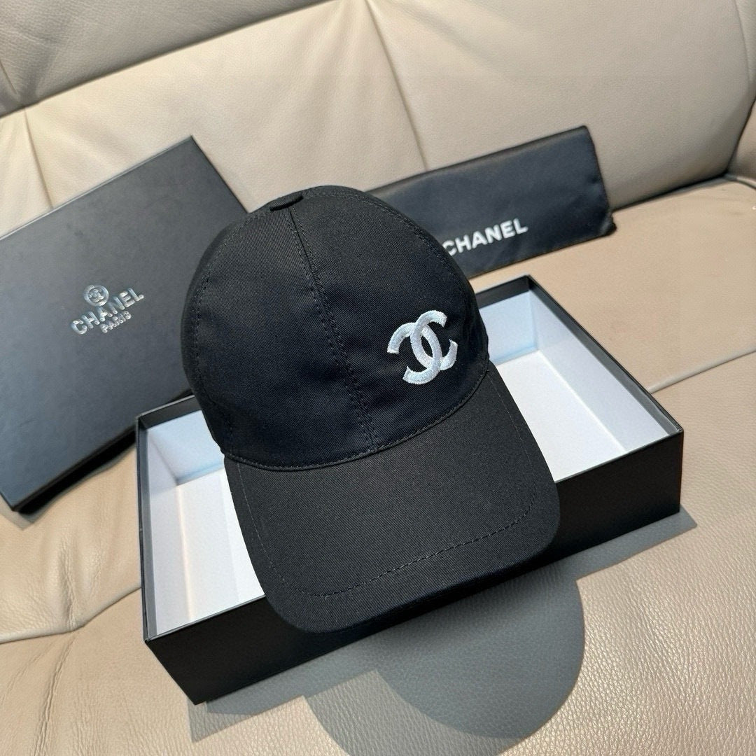 Chanel Logo Cotton Hat 211666