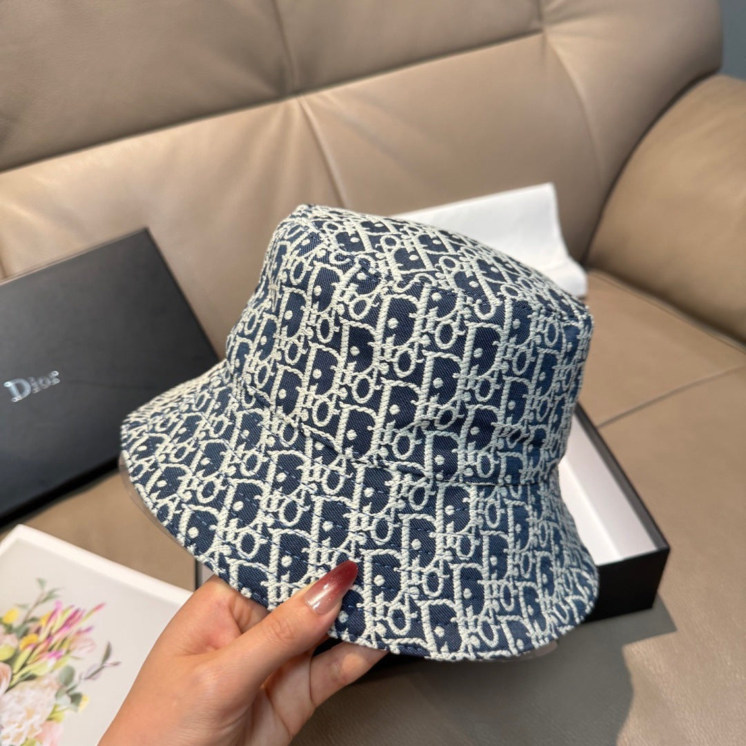 Dior Oblique Bucket Hat 237252