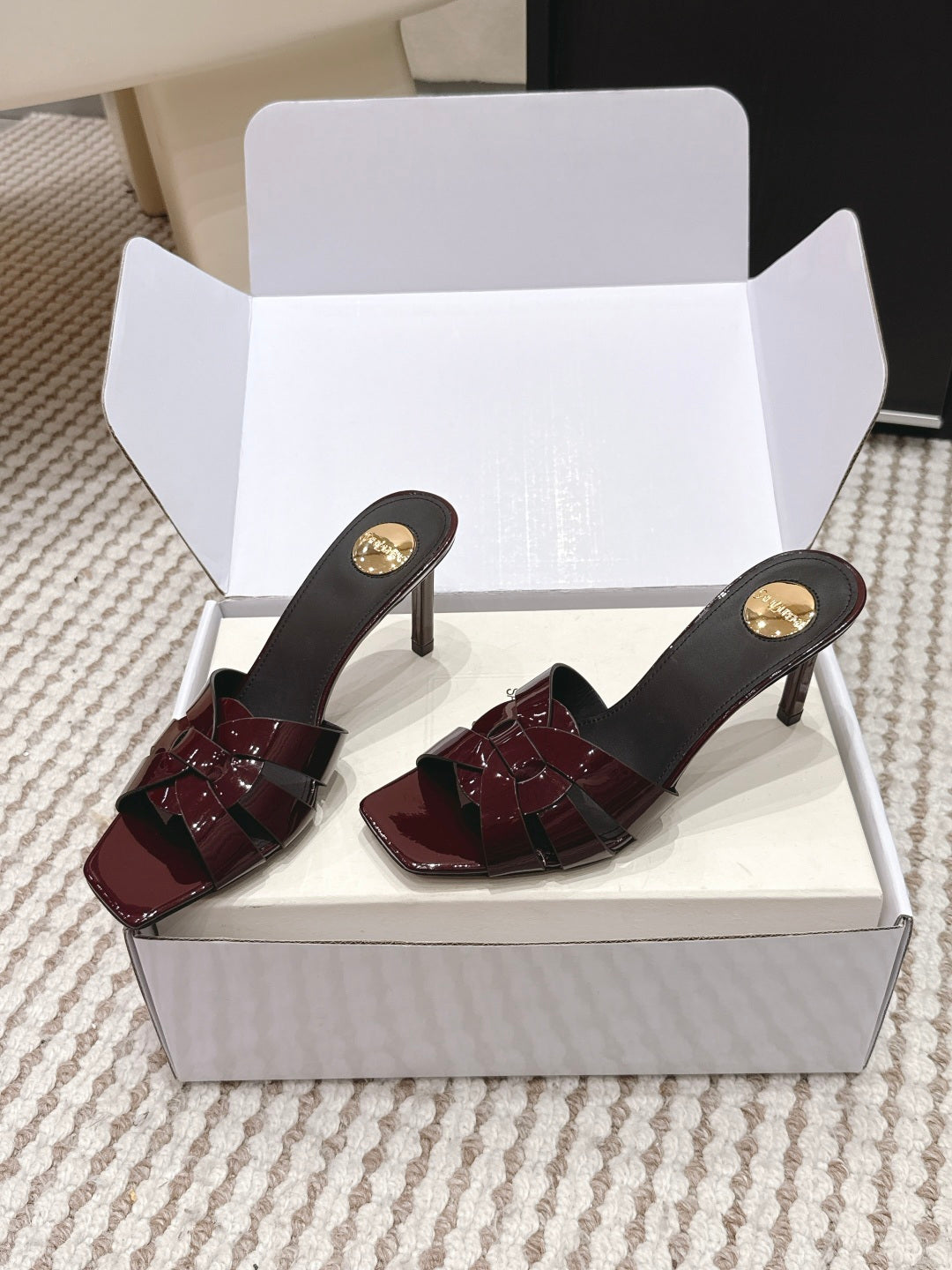 YSL 26ss High-Heeled Slippers 75  Patent Leather
