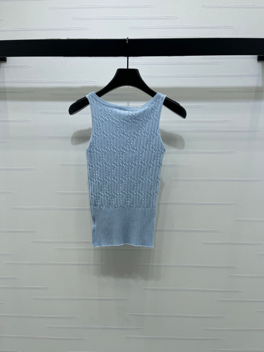 Chanel 2026 Cable Knit Crew Neck Camisole Wool Cashmere 355308