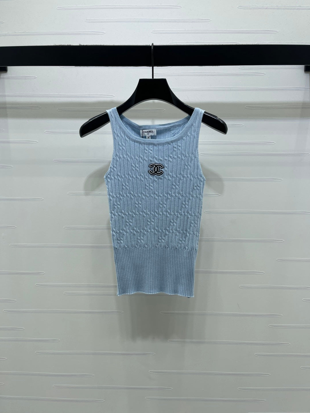 Chanel 2026 Cable Knit Crew Neck Camisole Wool Cashmere 355308