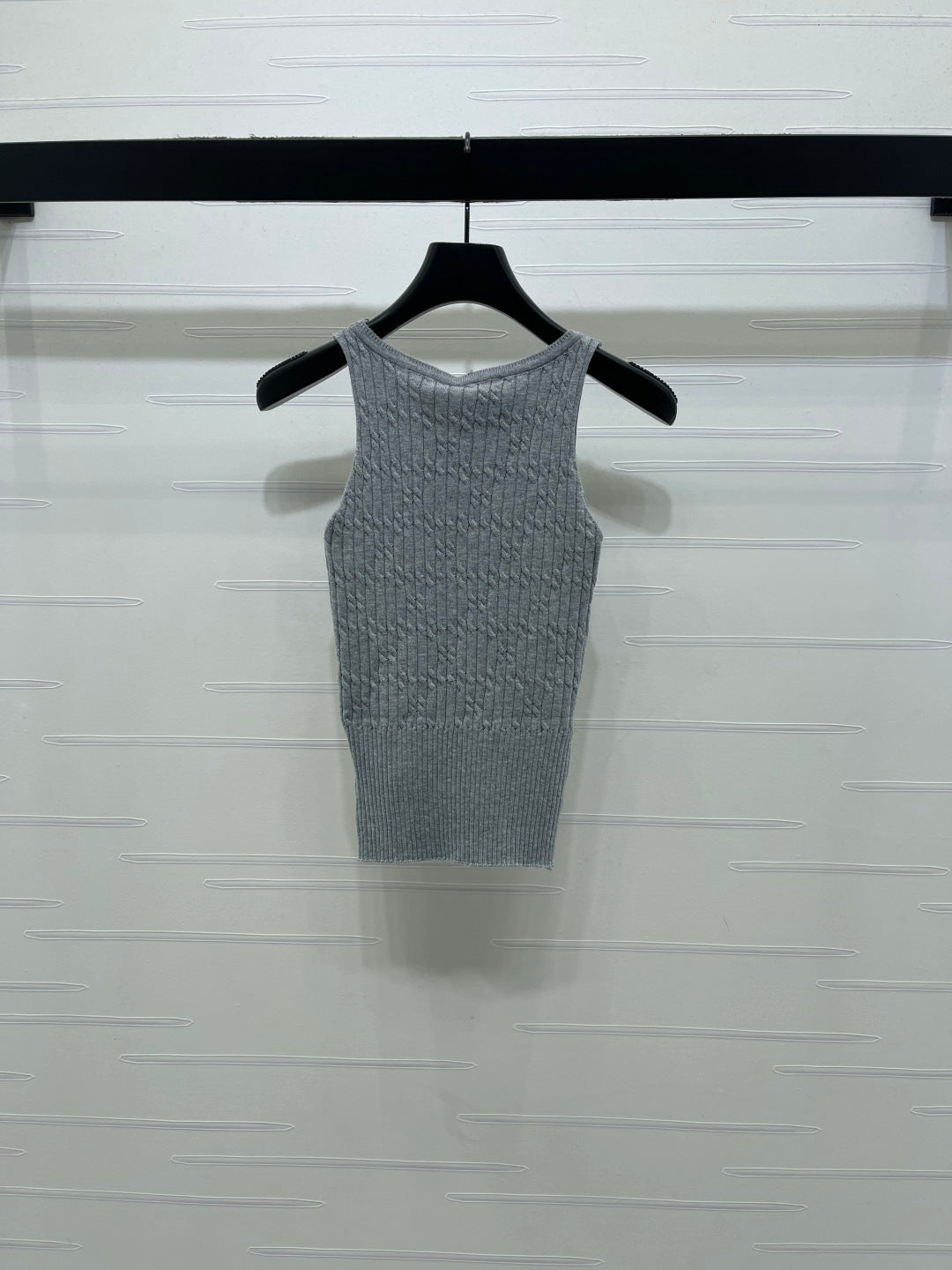 Chanel 2026 Cable Knit Crew Neck Camisole Wool Cashmere 355308