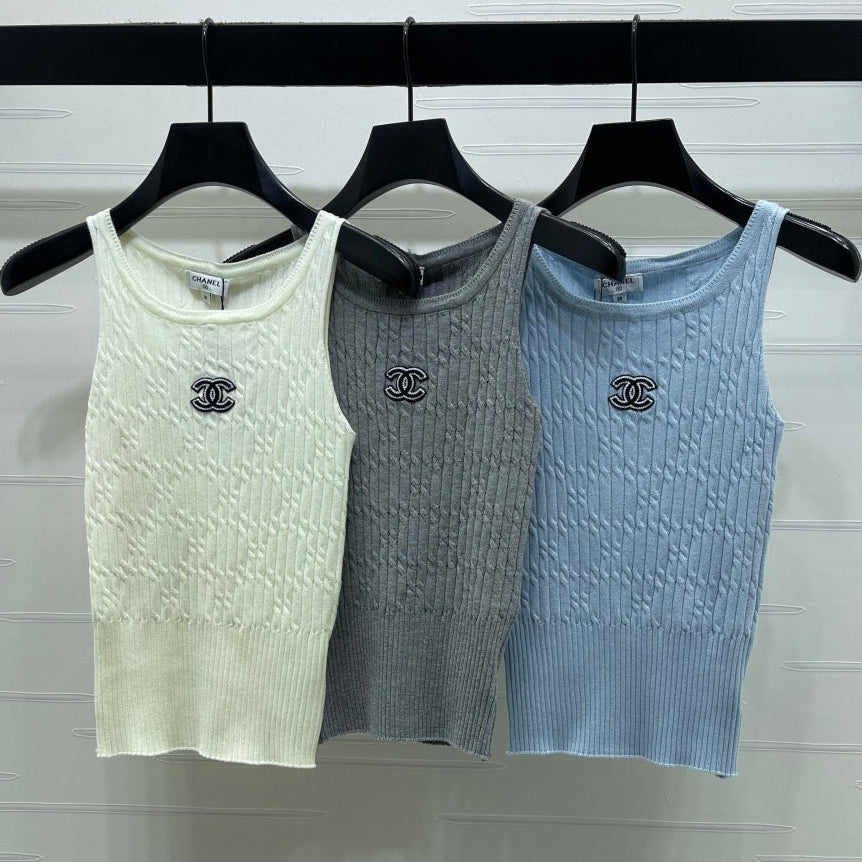 Chanel 2026 Cable Knit Crew Neck Camisole Wool Cashmere 355308