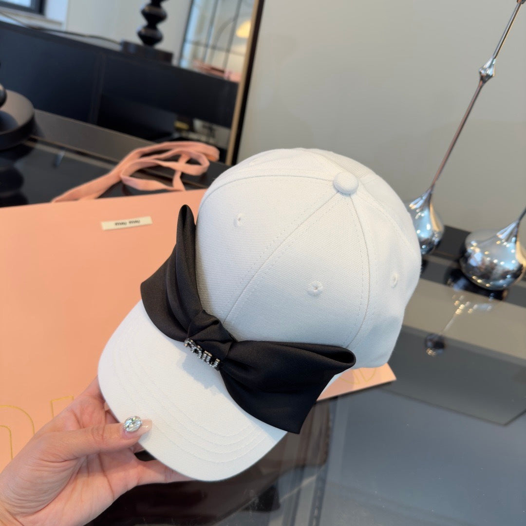 Miumiu Bow-tie Hat 196071