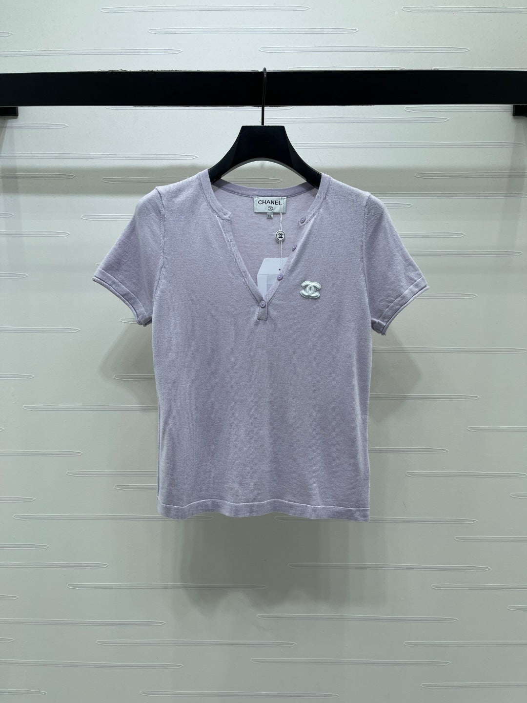 Chanel 2026 V-neck Short-sleeve Shirt Wool Cashmere