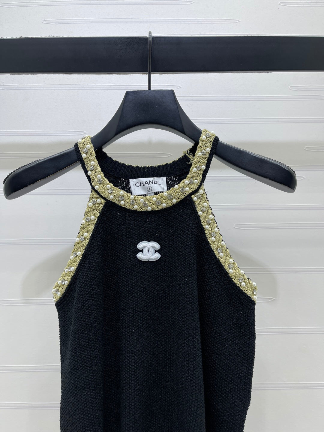 Chanel 2026 Halter-neck Knit Top White and Black Wool Acrylic
