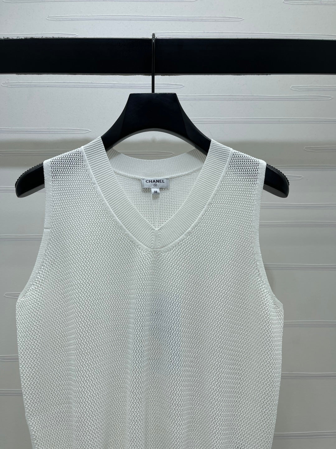 Chanel 2026 Vest Black and White Silk Polyester 136355