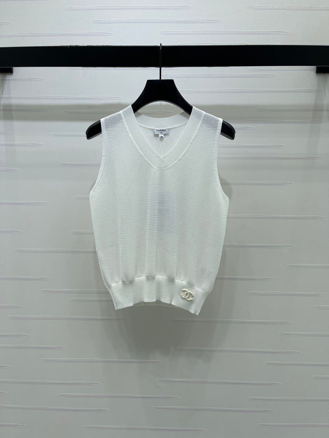 Chanel 2026 Vest Black and White Silk Polyester 136355