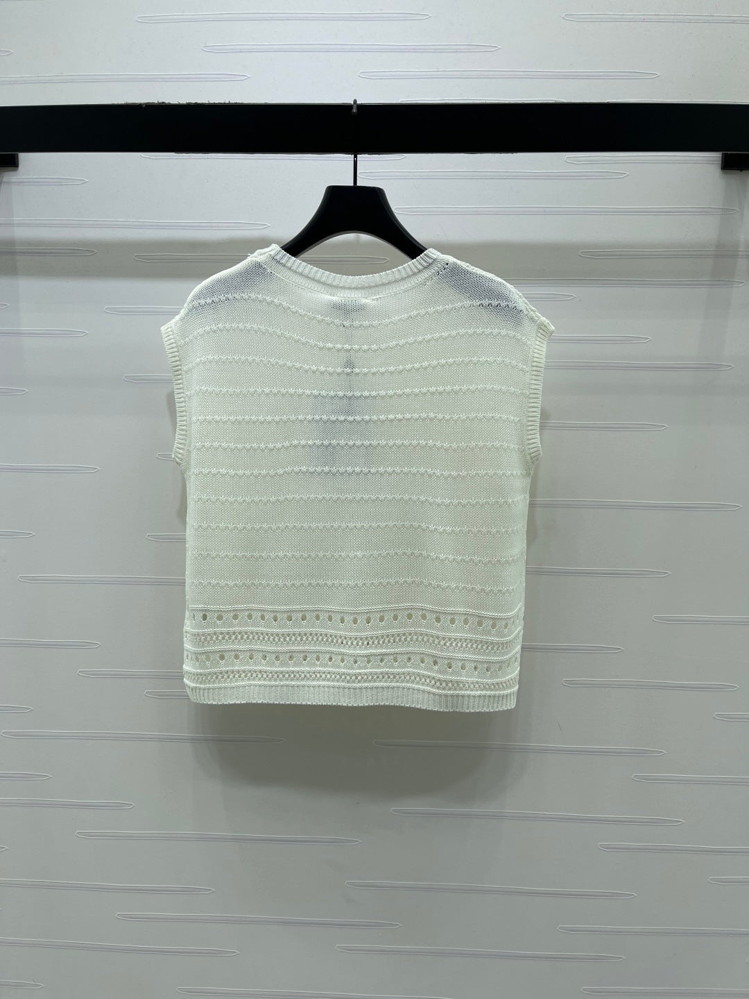 Chanel 2026 Hollow-out Knit Sleeveless Vest Blue and White Cotton 359840