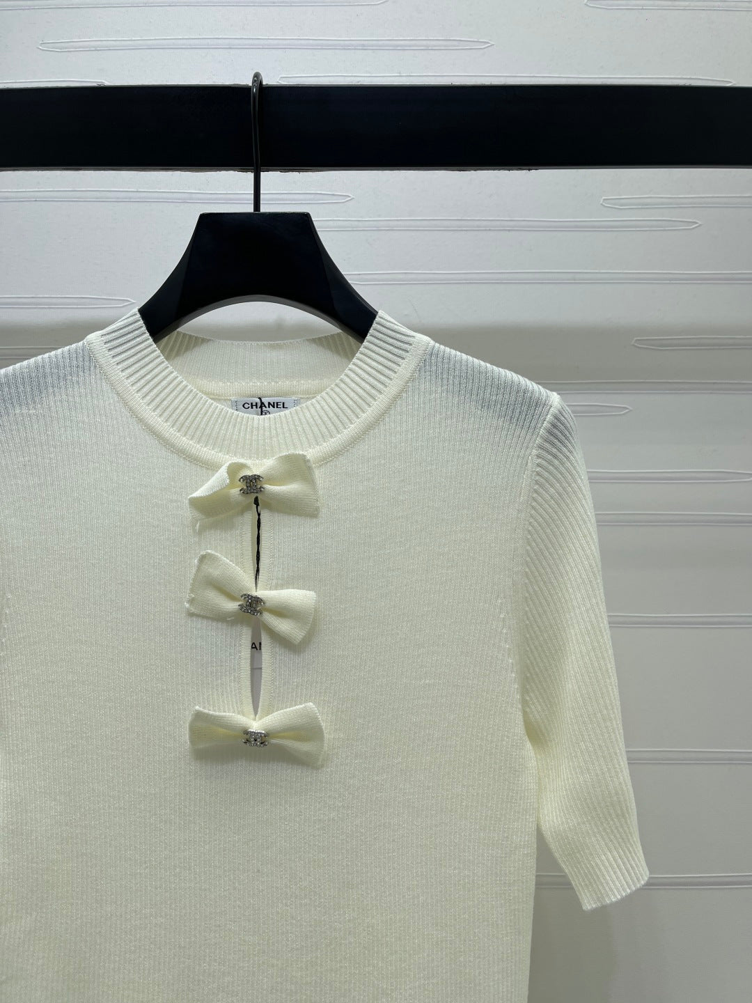 Chanel 2026 3D Bow Knit Short-Sleeve Top Wool 166066