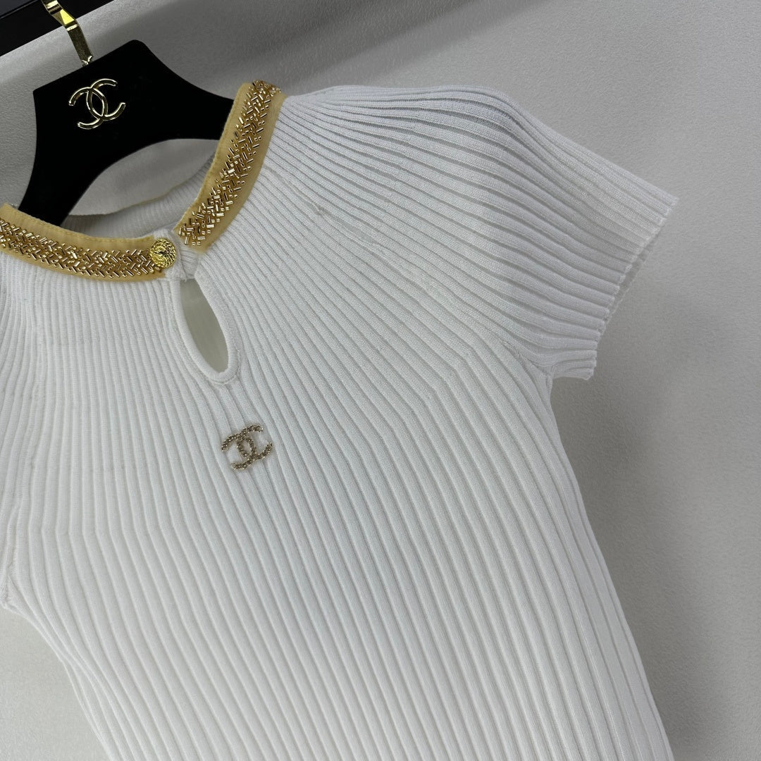 Chanel 2026 Beaded Knit Short-sleeved Top Viscose Nylon 365984