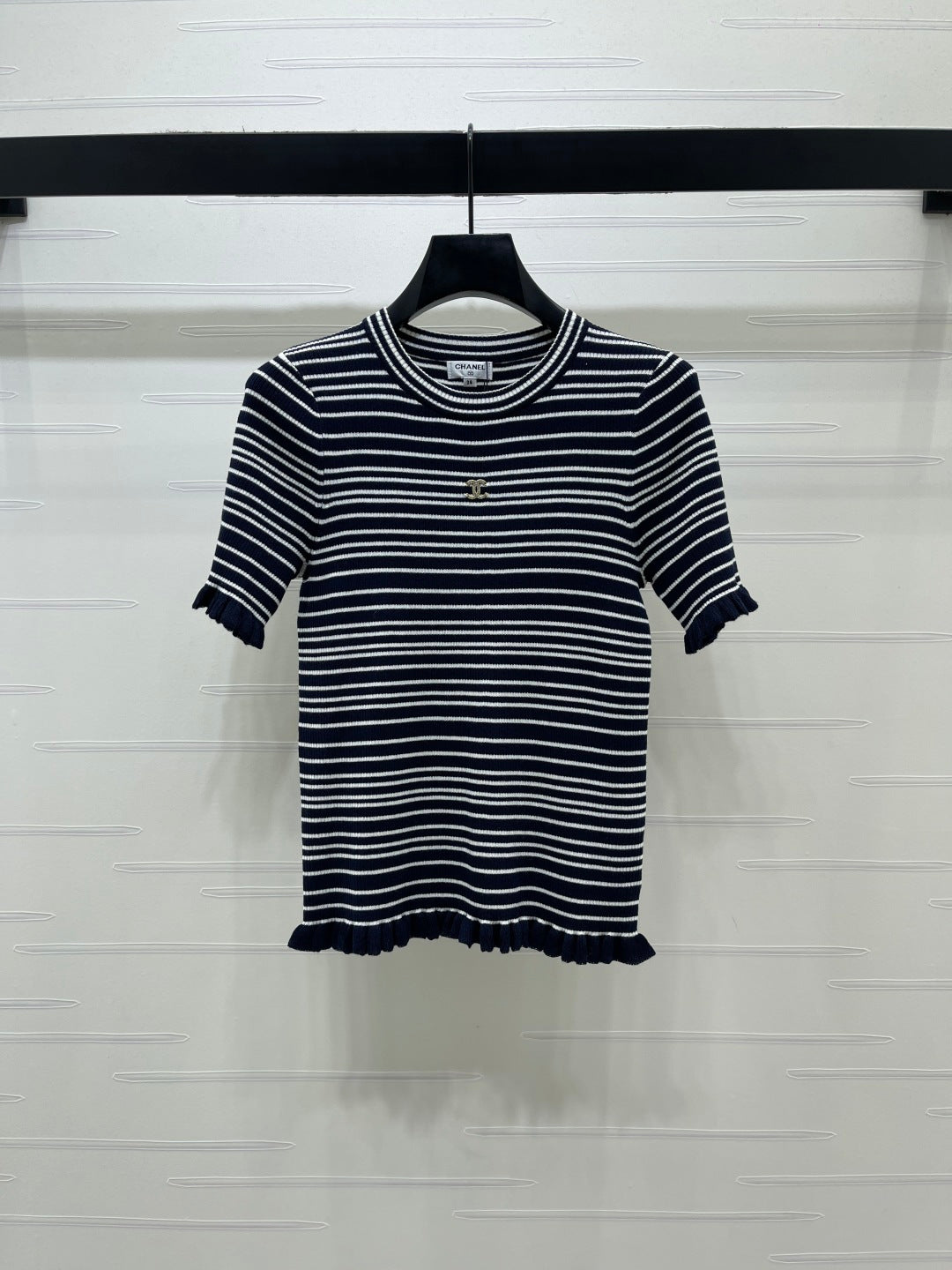 Chanel 2026 Two-tone Short-sleeved Shirt Wool 367635