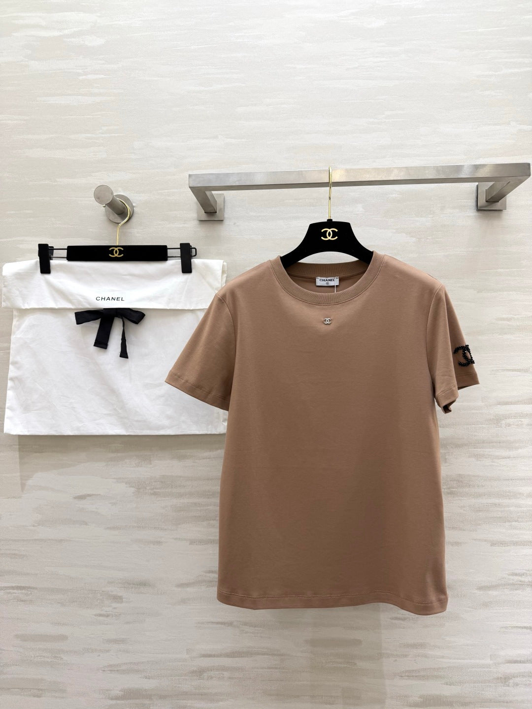 Chanel 2026 Double C Beaded T-Shirt Cotton 264927