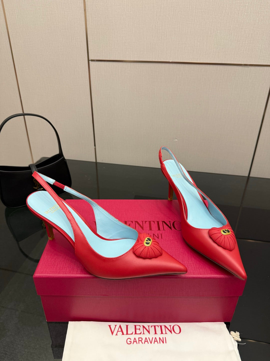 VT 26s Heart-Shaped Slingback 80 Blue Sheepskin