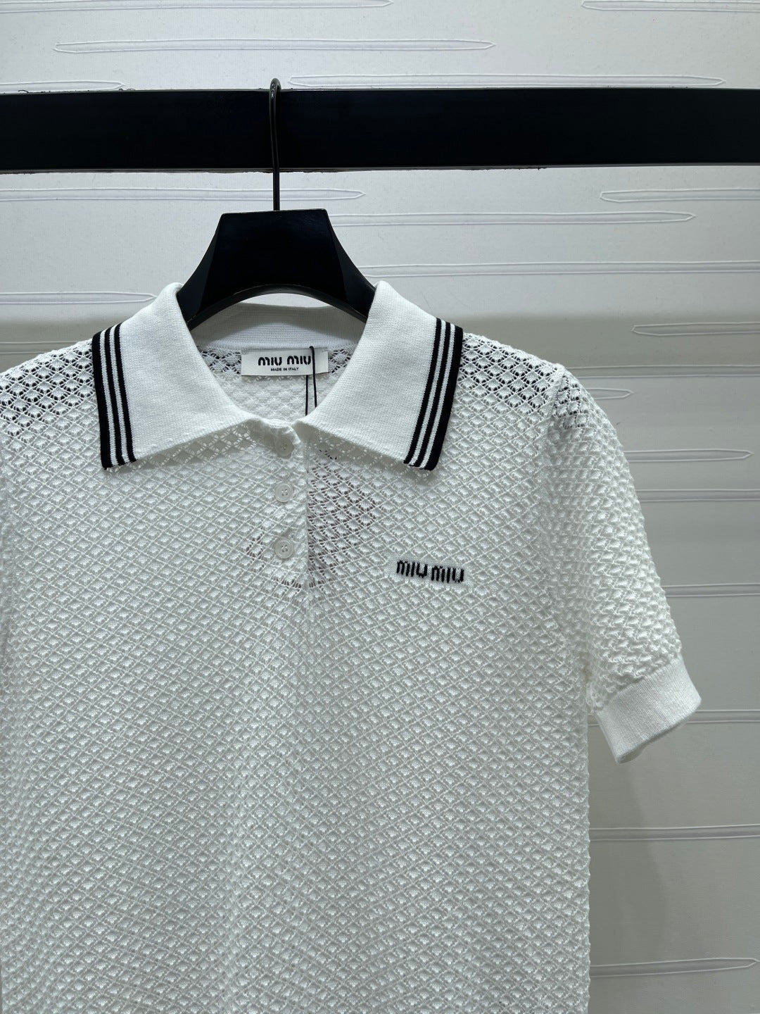 Miumiu 2026 Hollow-out Knitted Collared Short-sleeved T-shirt Wool Cashmere 374995