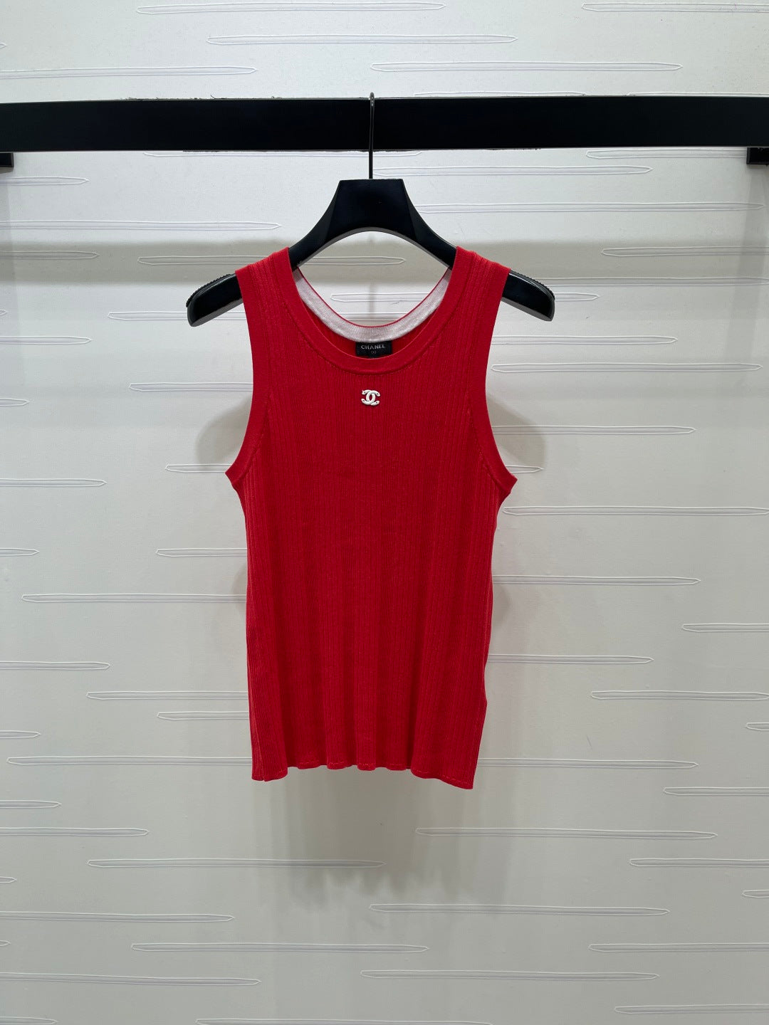 Chanel 2026 Vertical Ribbed Crew Neck Knit Vest Cotton 376040