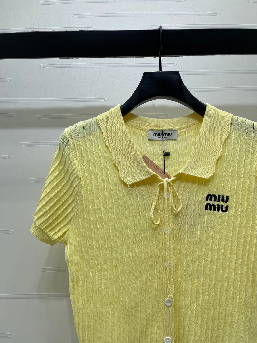 Miumiu 2026 Vertical Ribbed Short-Sleeve Cardigan Tencel 380697