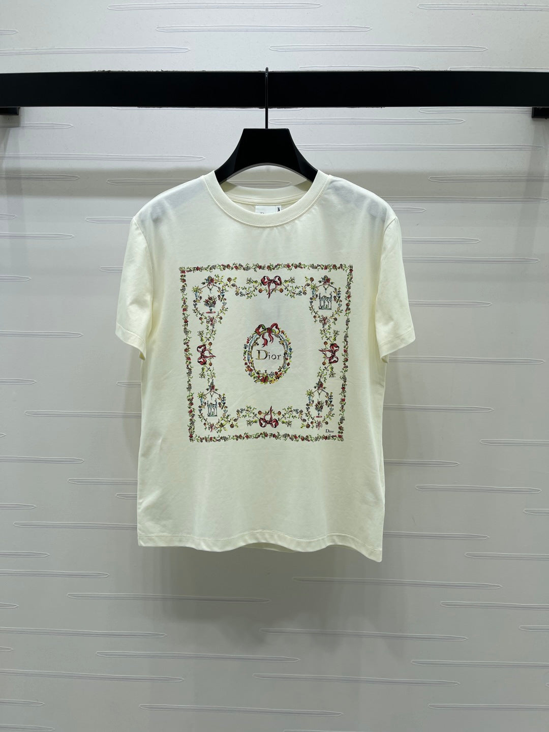 Dior 2026 Square Floral Embroidery Short-Sleeve T-Shirt Cotton 385378