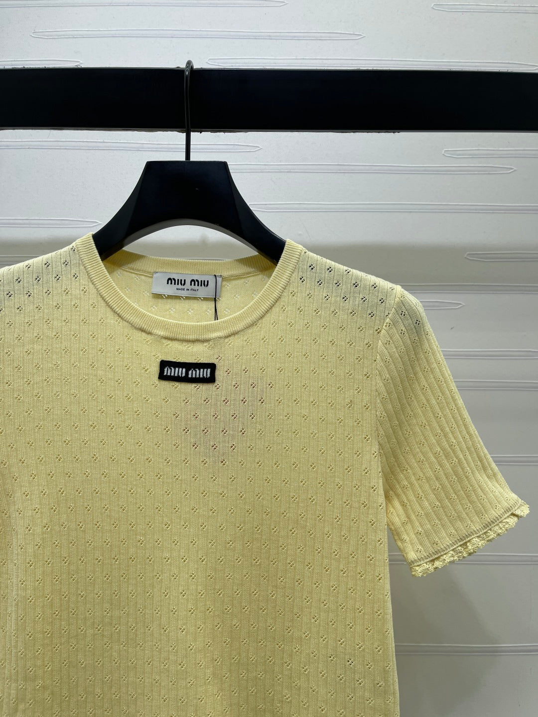 Miumiu 2026 Lace-trimmed Knit Crew Neck Short-sleeved Top Cotton 392700