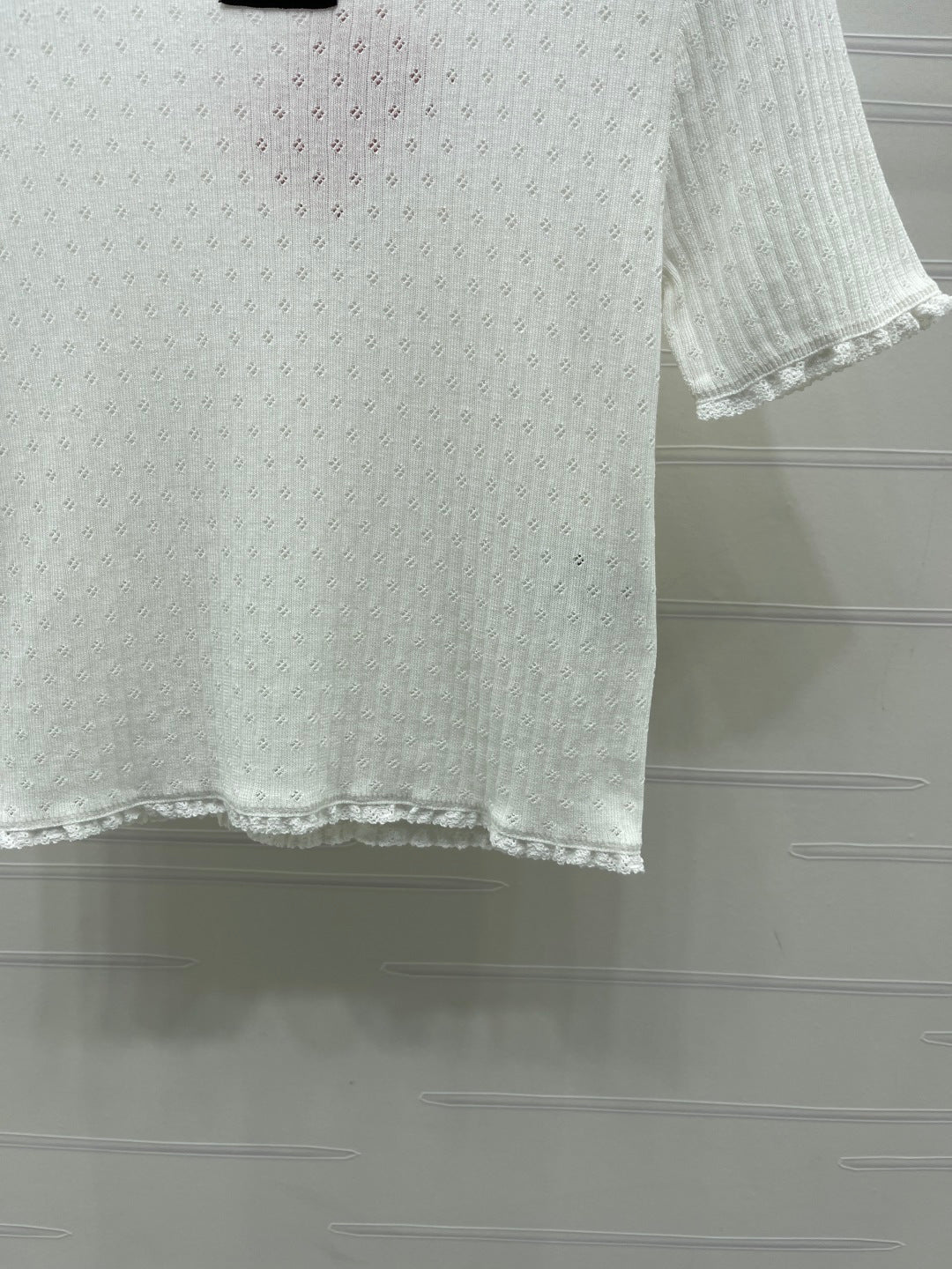 Miumiu 2026 Lace-trimmed Knit Crew Neck Short-sleeved Top Cotton 392700