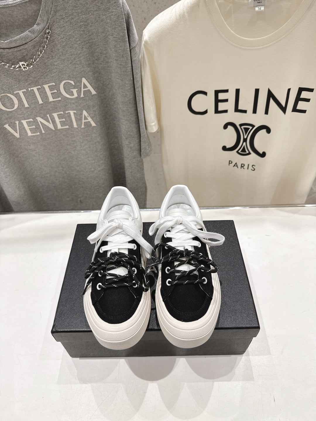 Chanel 2026 Sneaker Fabric 852668