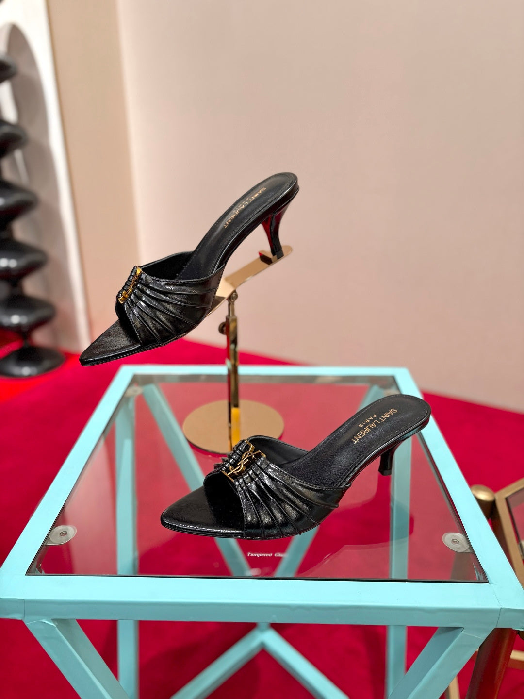 YSL 2026 Sandal Smooth Calfskin 925205