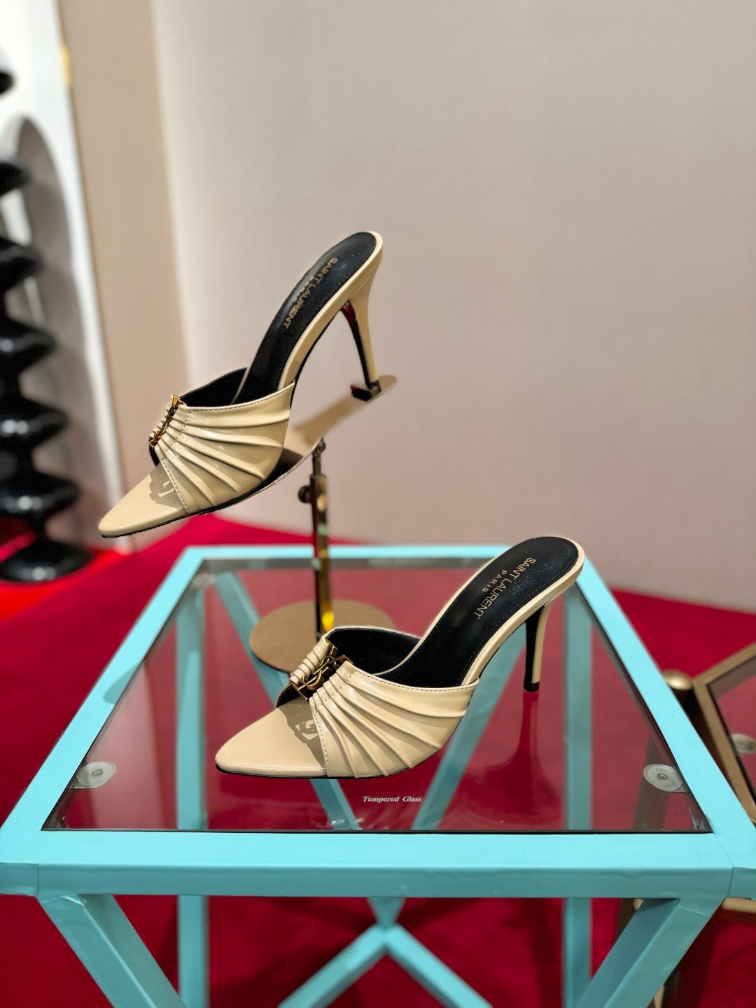 YSL 2026 Sandal Smooth Calfskin 925205
