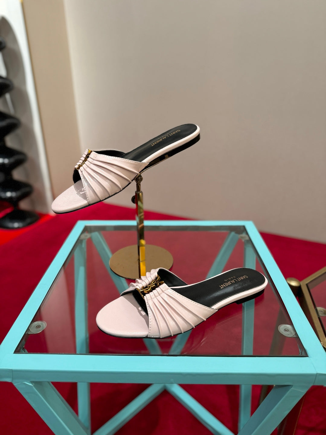 YSL 2026 Sandal Smooth Calfskin 925205